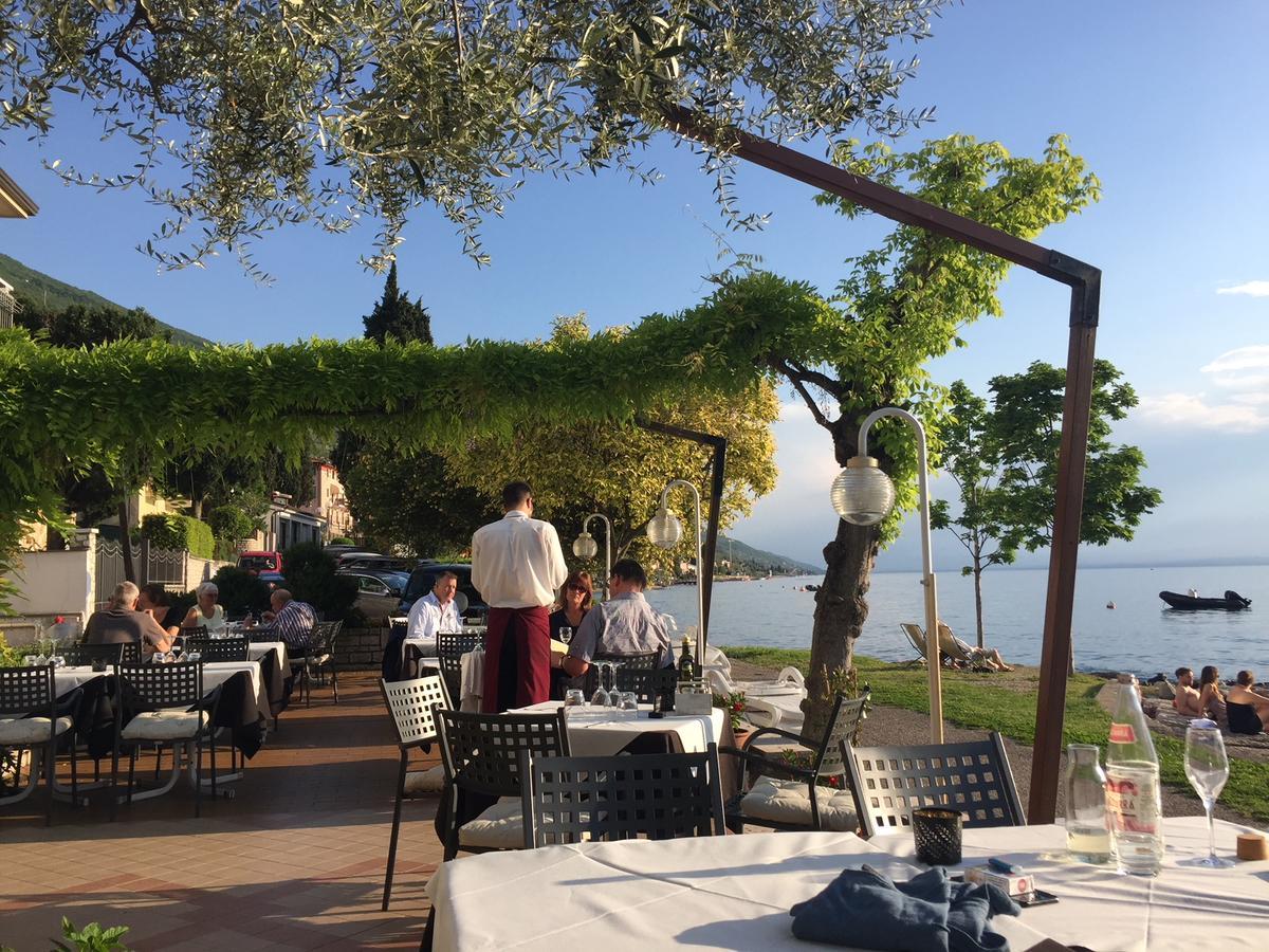 Piccolo Hotel Direkt Am See Brenzone sul Garda Exterior foto